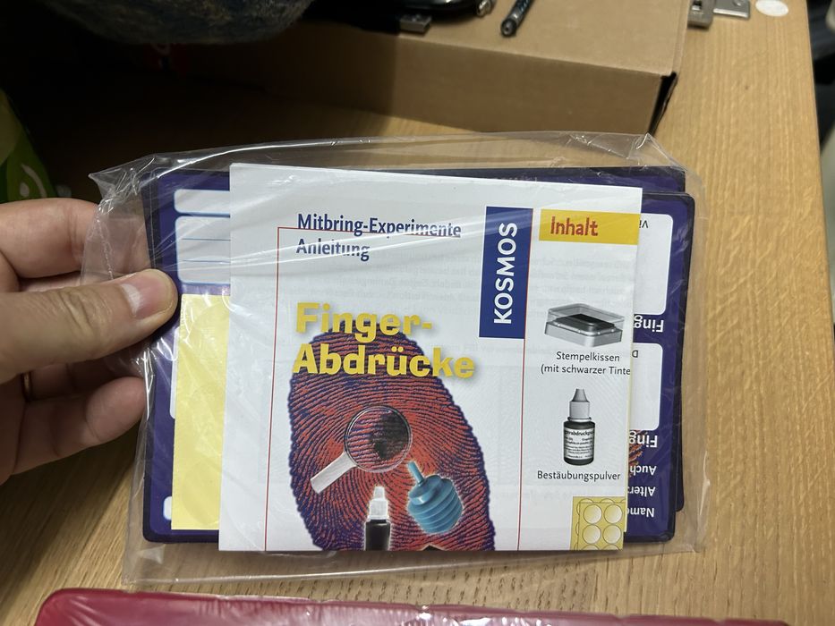 Jogo de detetives - impressoes digitais