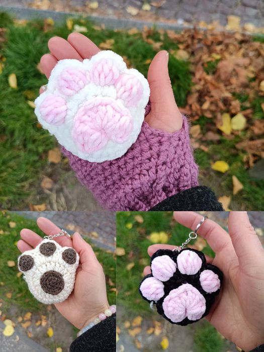 Brelok kocia łapka na szydełku, maskotka kocia łapka, Walentynki