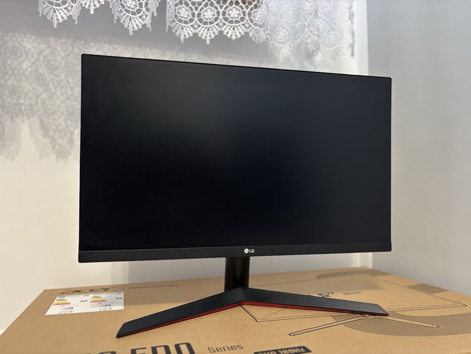 Monitor Gamingowy 24’’