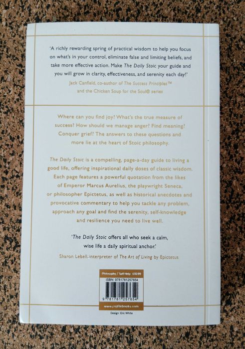 Livro - The Daily Stoic (Ryan Holiday & Stephen Hanselman)