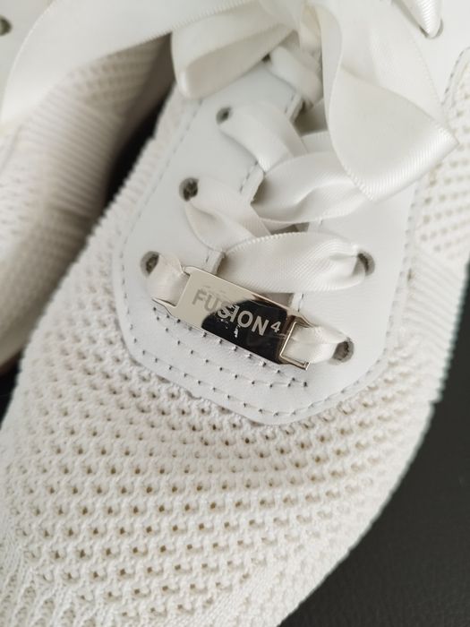 Adidasy r 36 Ara Fusion 4
