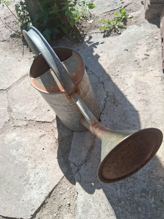 Konewka metalowa