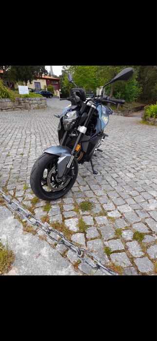 BMW f900r com garantia ate 04/2027