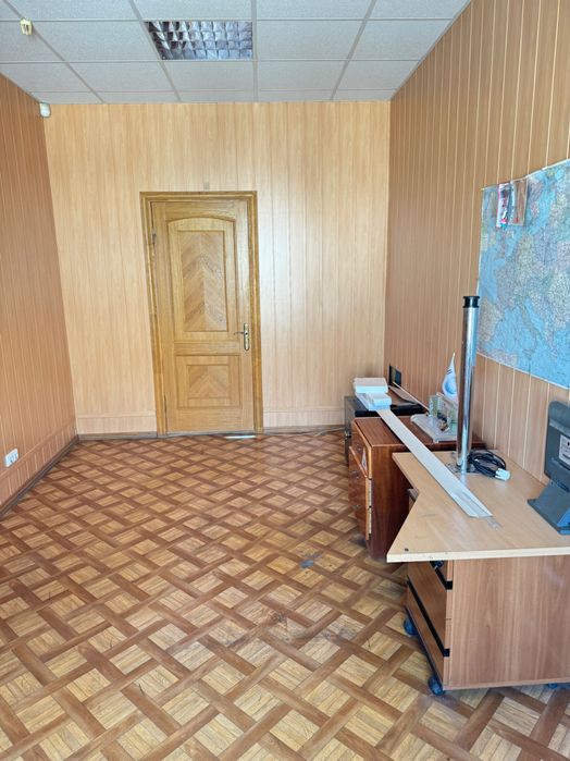 Оренда двоповерхового офісного приміщення