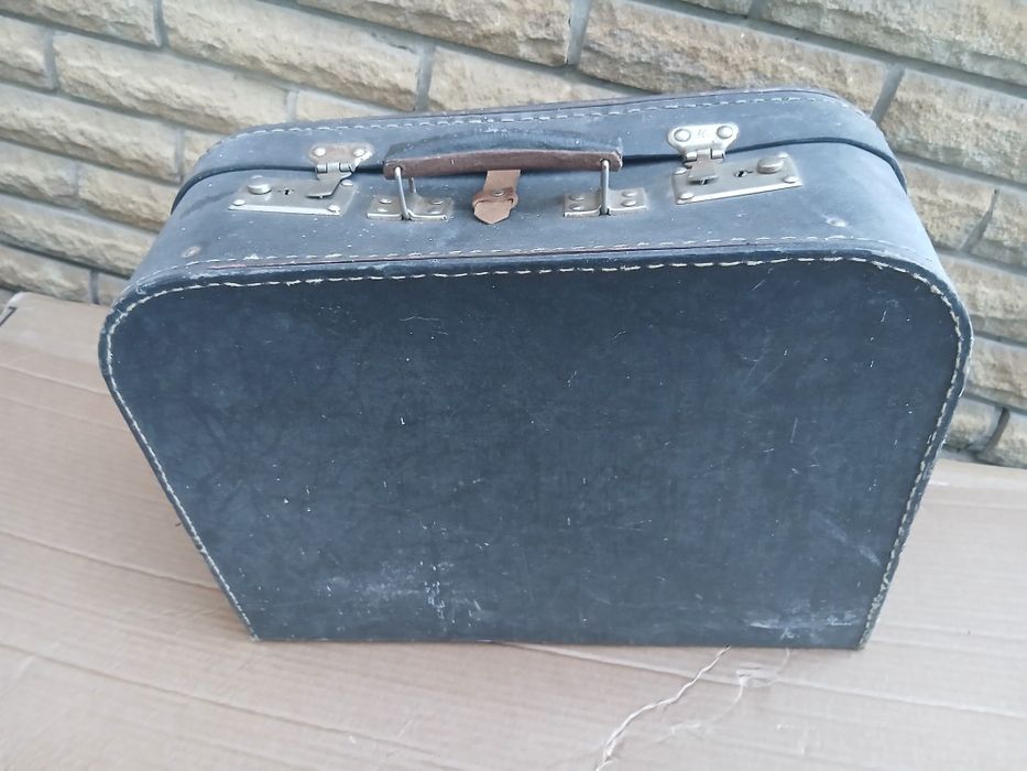 Продам вінтажну швейну машинку