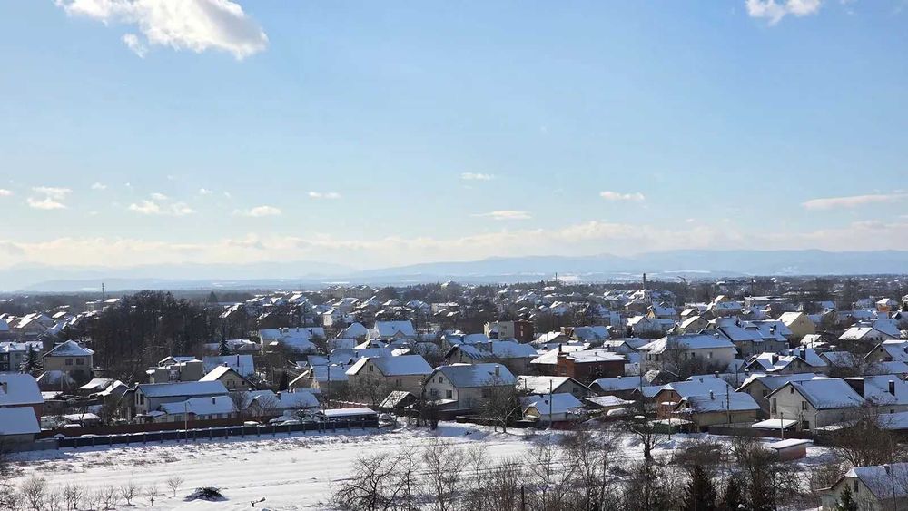 Продам 2 кімнатну видову квартиру, 58,4м в готовому будинку, і\о, бті.