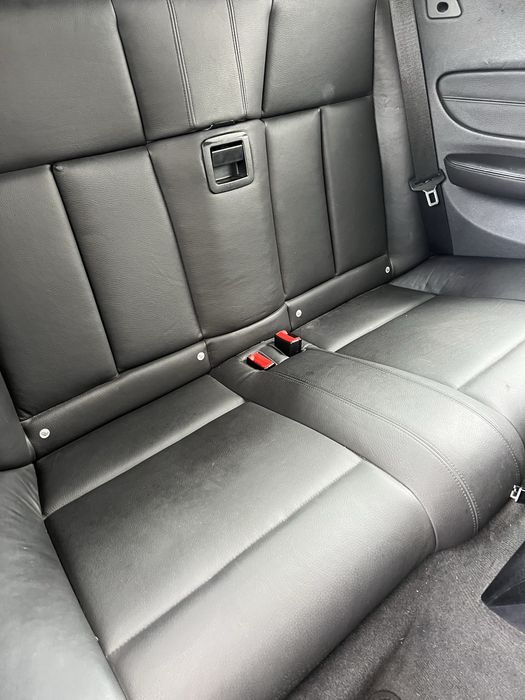 Conjunto Bancos BMW cabrio 120i