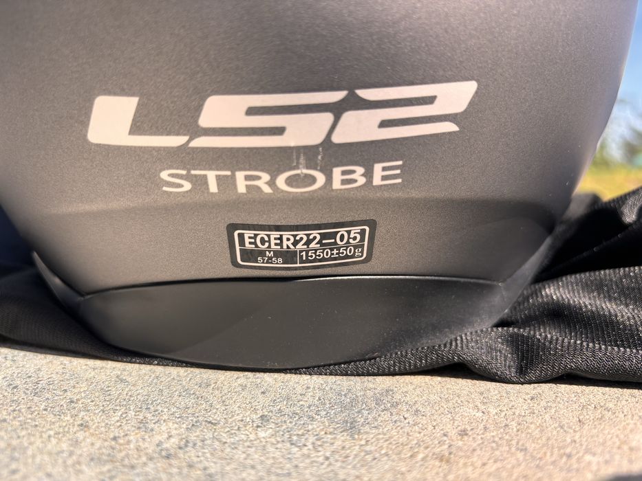 LS2 Strobe rozm. M, srebrny mat, PINLOCK