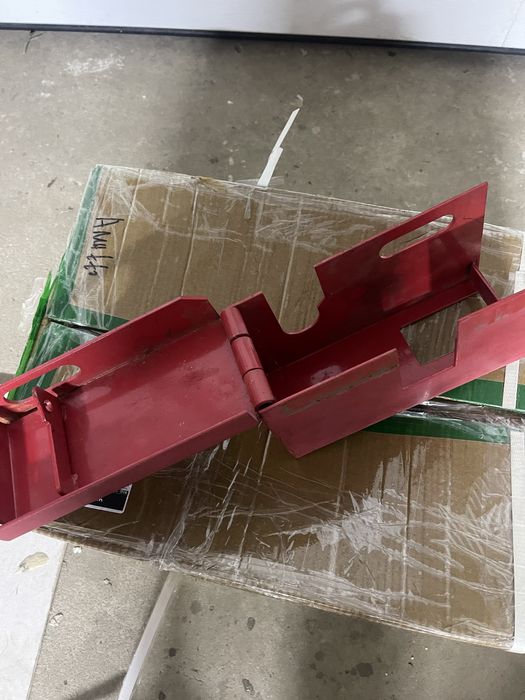 Замок на причіп,лафет.