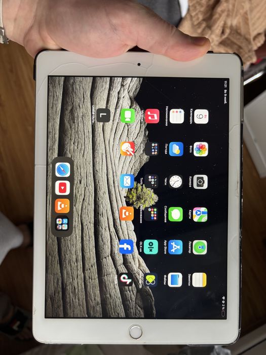 iPad 6‑го покоління (9,7 дюйма)