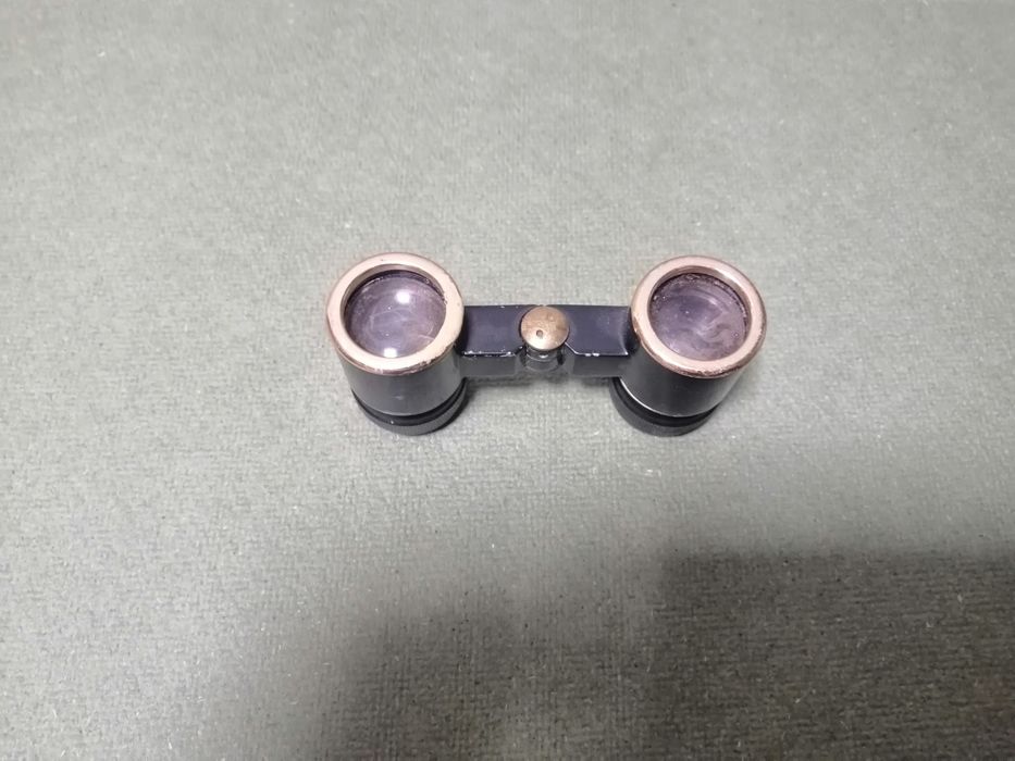 Бинокль театральный БГТ-2,5х24
Год выпуска: 1990
Б/у в хорошем состоян