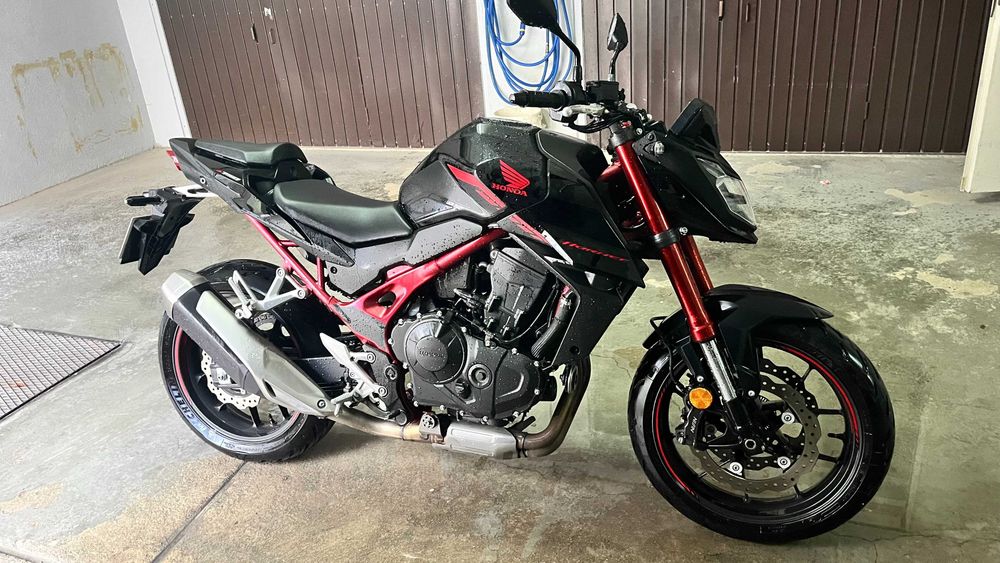 Honda Hornet CB750 - 35kW!