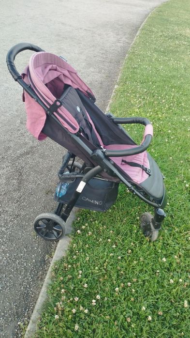 Коляска прогулочна дитяча в гарному стані