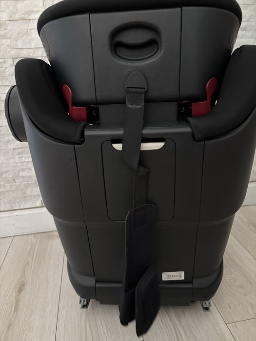 Fotelik samochodowy Britax RÖMER KIDFIX XP