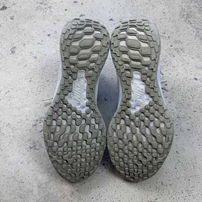Кросівки жіночі Nike W Revolution 6 White DC3729-101 Оригінал