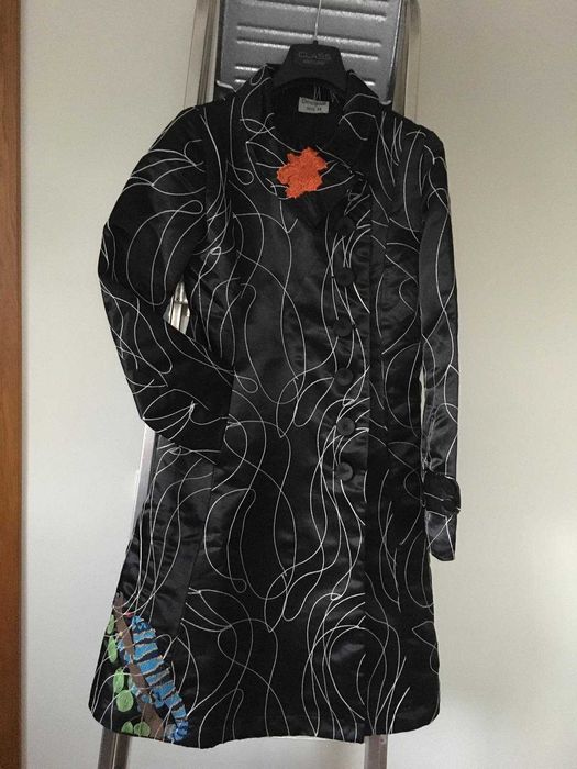 Стильный женский плащ, тренч. Desigual. Оригинал!