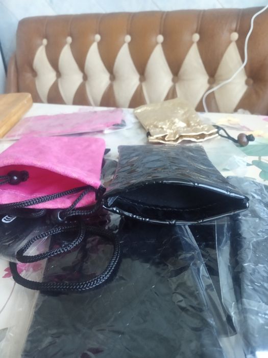 Мешочки для телефона,ключей,денег