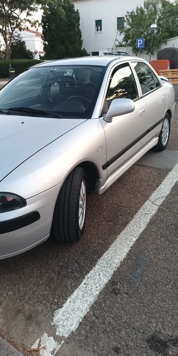 Mitsubishi Carisma 1.3 Gasolina • 2003 • 223.000 km