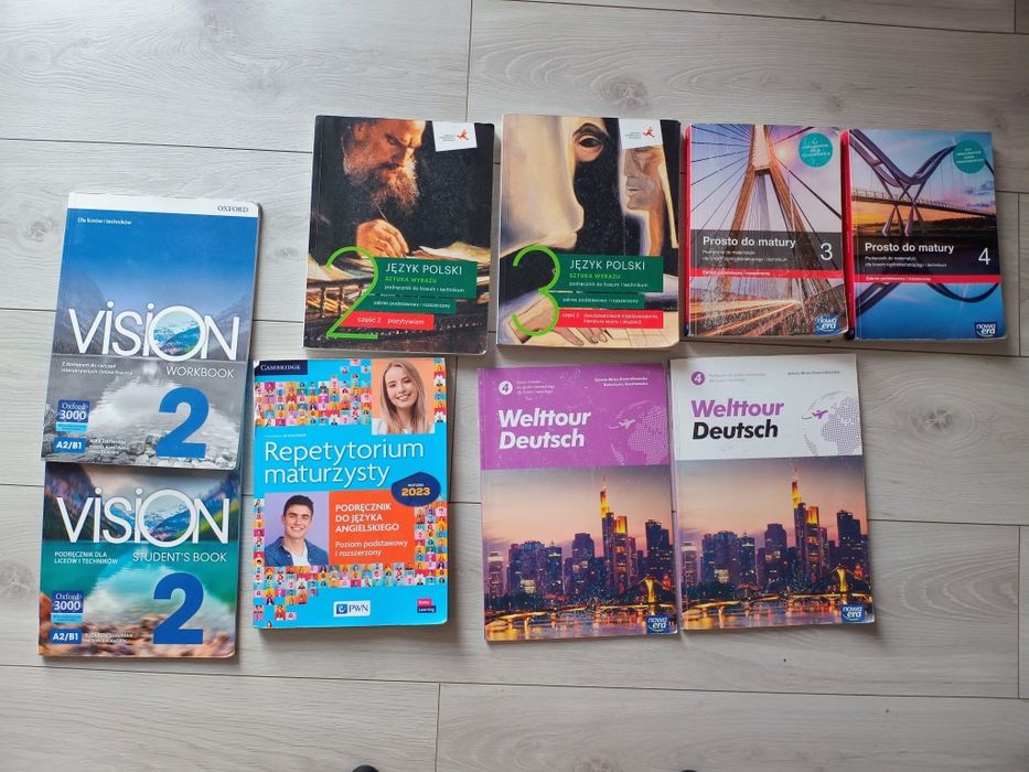 Podręczniki szkoła średnia 2, 3, 4 klasa