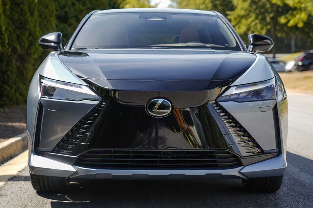 Lexus RZ      2024