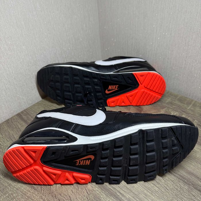 Кросівки Nike Air Max Command Leather