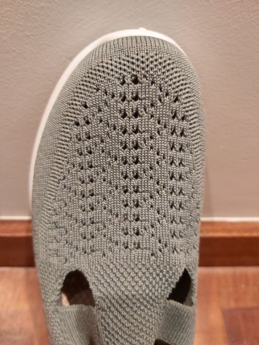 Sapatos de senhora 42