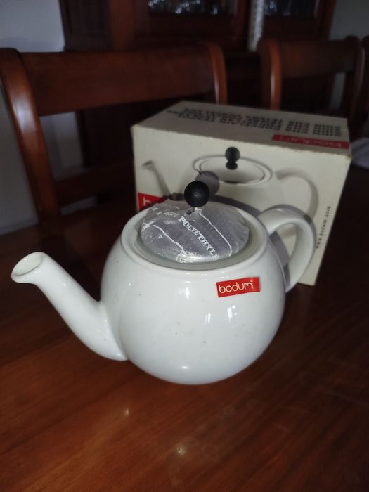 Chaleira BODUM - NOVA