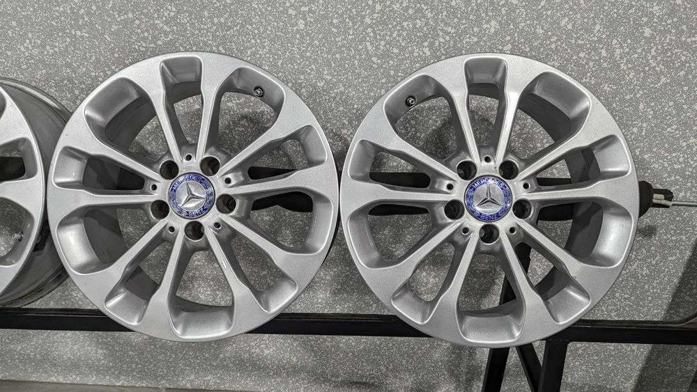 Диски Mercedes A156 5/112 R17 6.5J ET38 dia66.6mm