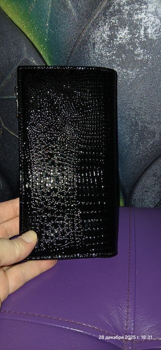 Новий жіночий ШКІРЯНИЙ гаманець.