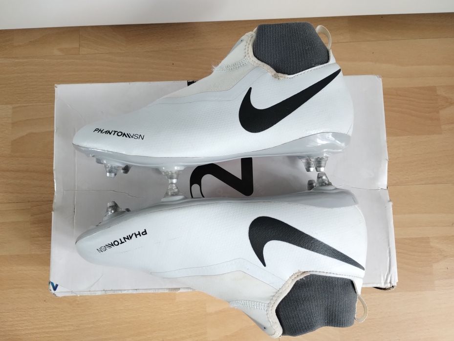 Buty korki piłkarskie 38,5 Nike Phantom VSN DF Sg wkręty