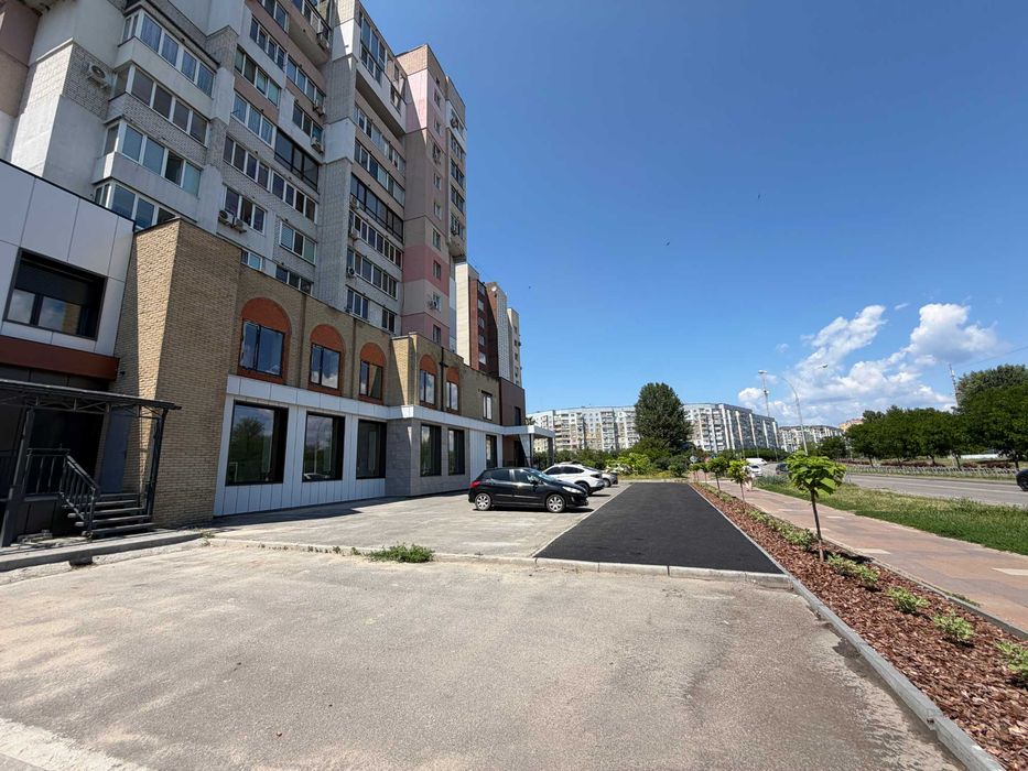 Приміщення на Митниці, вул. Героїв Дніпра