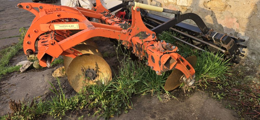 Дискова борона таурус 2.4 н 2017 р.в.