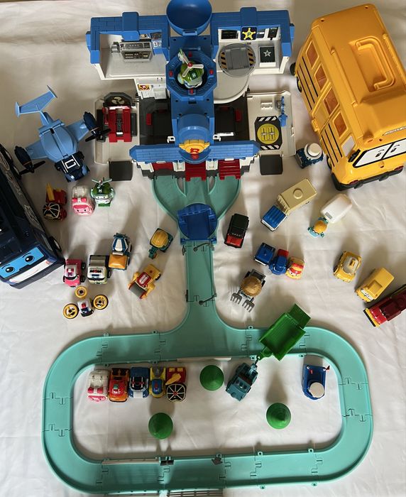 База поли робокар ( автобус скуби + мобильная штаб квартира )