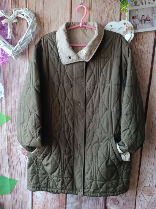 Весняна двостороння куртка р 54.