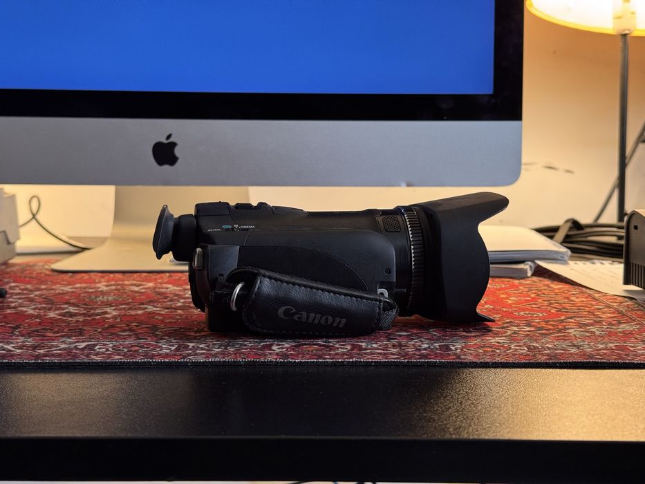 Відеокамера canon legria HF G25
