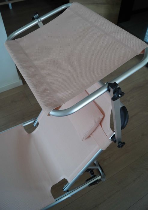 Składany leżak na taras do ogrodu regulowane oparcie poduszka do 120kg