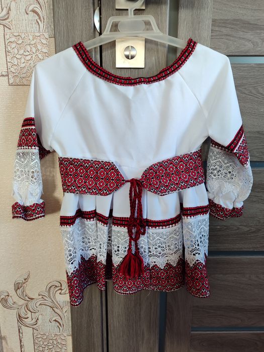 Нарядна сукня вишиванка