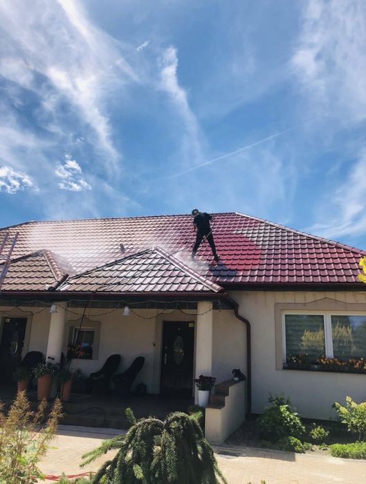 Mycie i malowanie dachów, kostki brukowej i elewacji – fachowo!