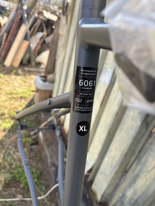 Rama Ridgeback shimano steps  XL
