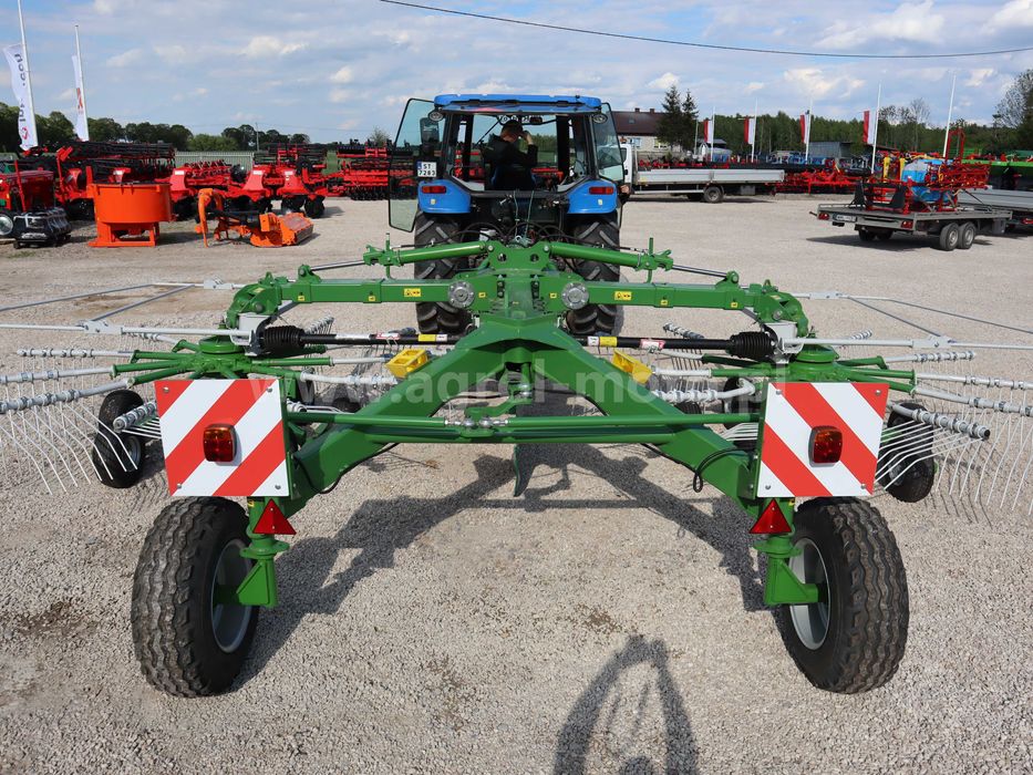 Zgrabiarka PRONAR dwukaruzelowa ZKP 800 Inter Tech KUHN