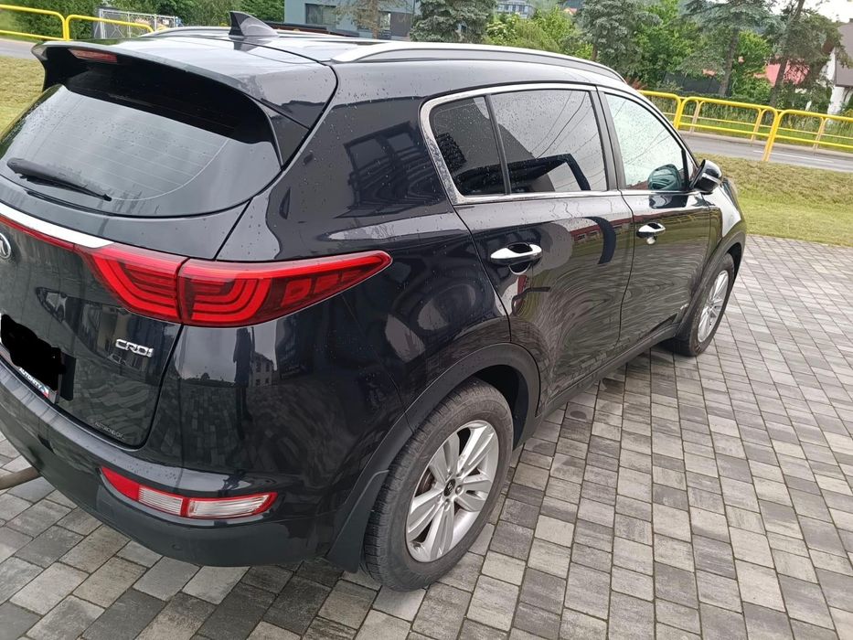 *Kia Sportage   *2.0 CRDi *4×4  *Euro6 *Navi *Kamera  *Full Led