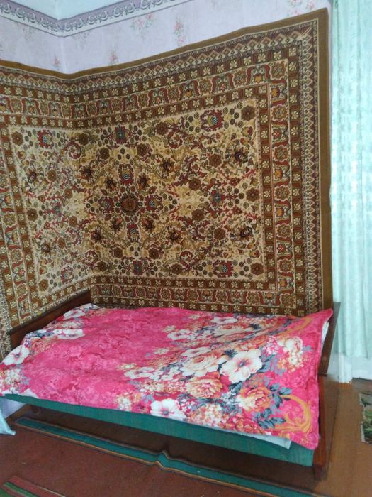 Сдам комнату в частном доме без хозяйки, недорого.Левый берег