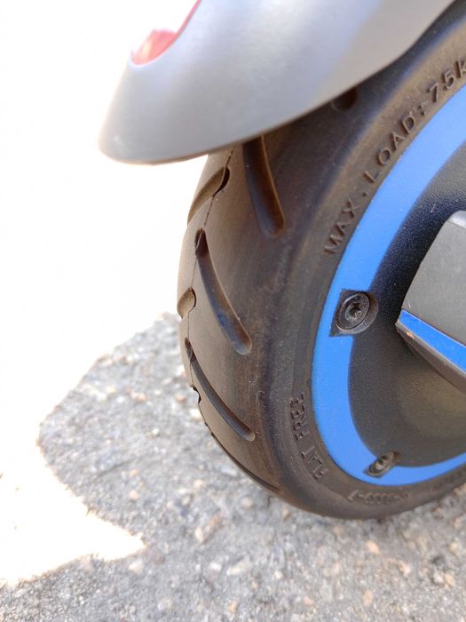 Електросамокат Ninebot eKickScooter Zing E10 — Стан Нового! Пробіг 5км