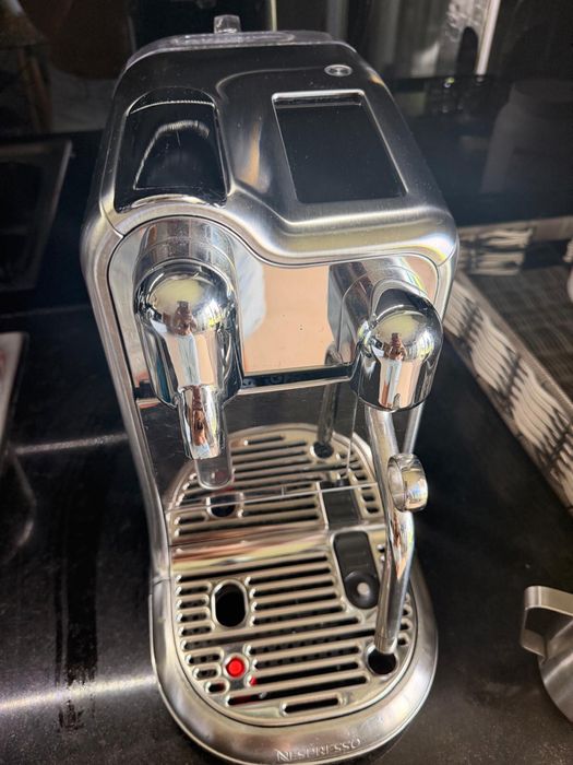 Vendo maquina cafe creatista prp nespresso
