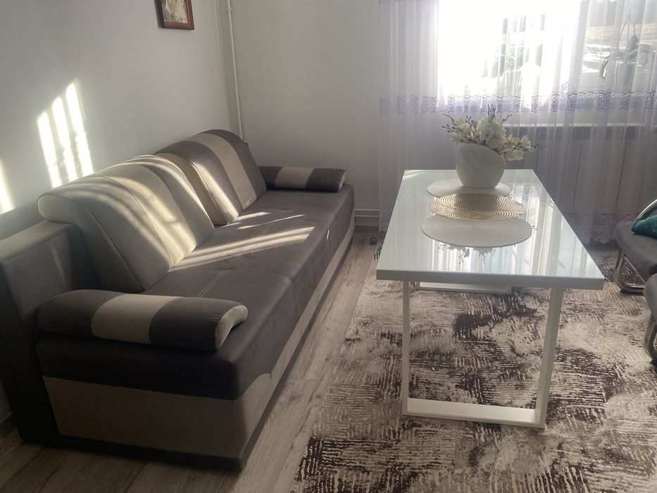 Piekny komplet z lawa