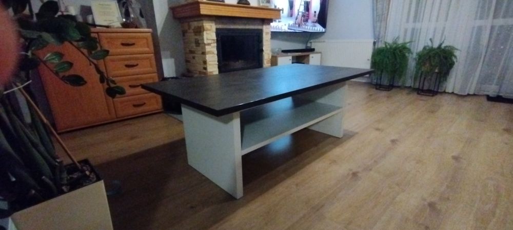 Oddam ławe do salonu