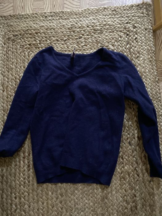 Короткий теплий светр