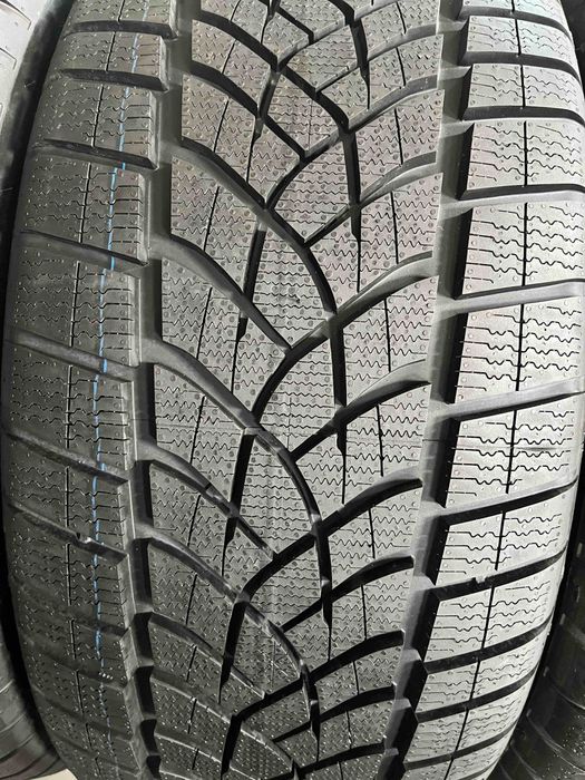 275/45/21 R21 Goodyear UltraGrip Perfomance+ SUV MO 4шт нові зима