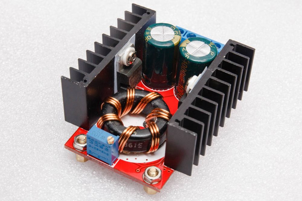 Повышающий преобразователь 150W 35V 6A