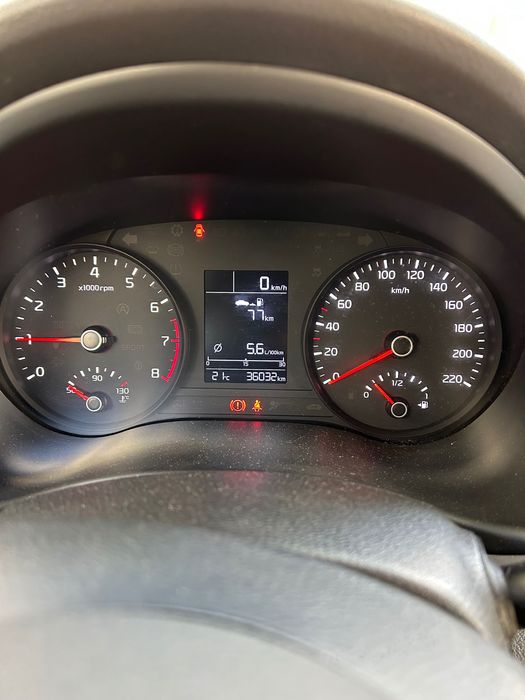 Kia Stonic Gasolina ano/2023